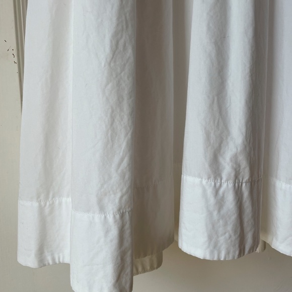 White XS Aritzia Babaton Poplin Midi Dress - Picture 4 of 9